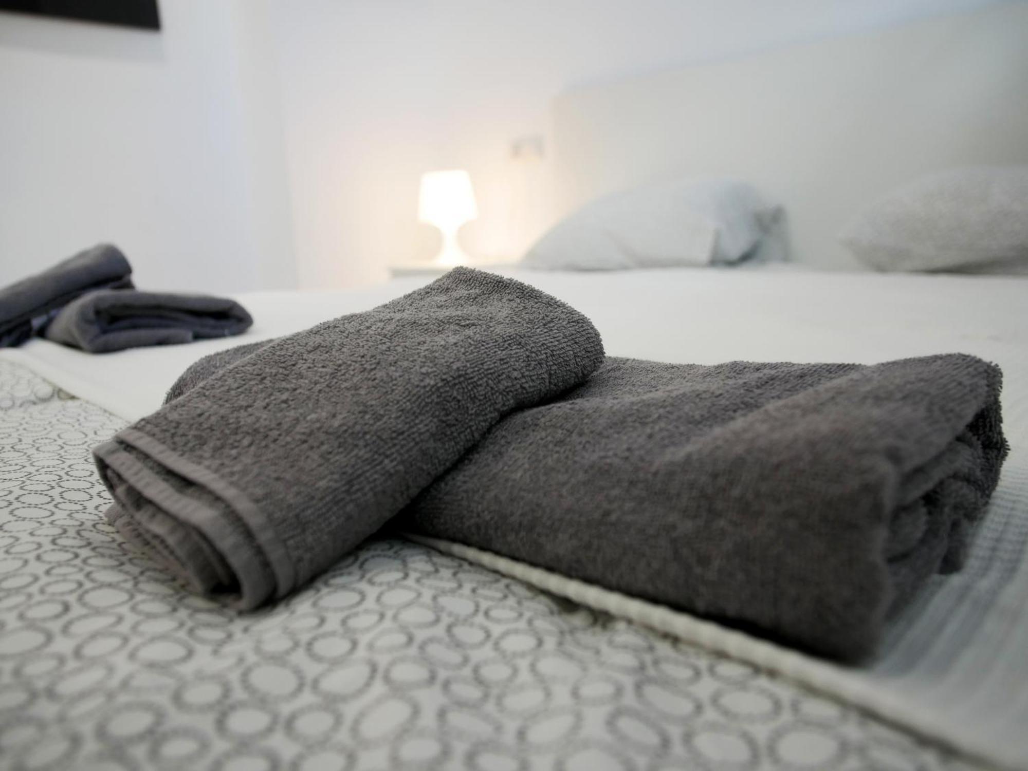 Perla Seven Apartments And Rooms Πλάγια Ντε Πάλμα Εξωτερικό φωτογραφία